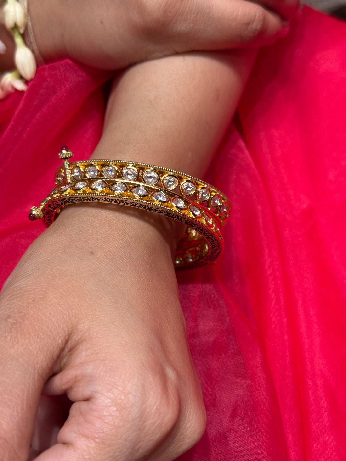 Celesté Bangle