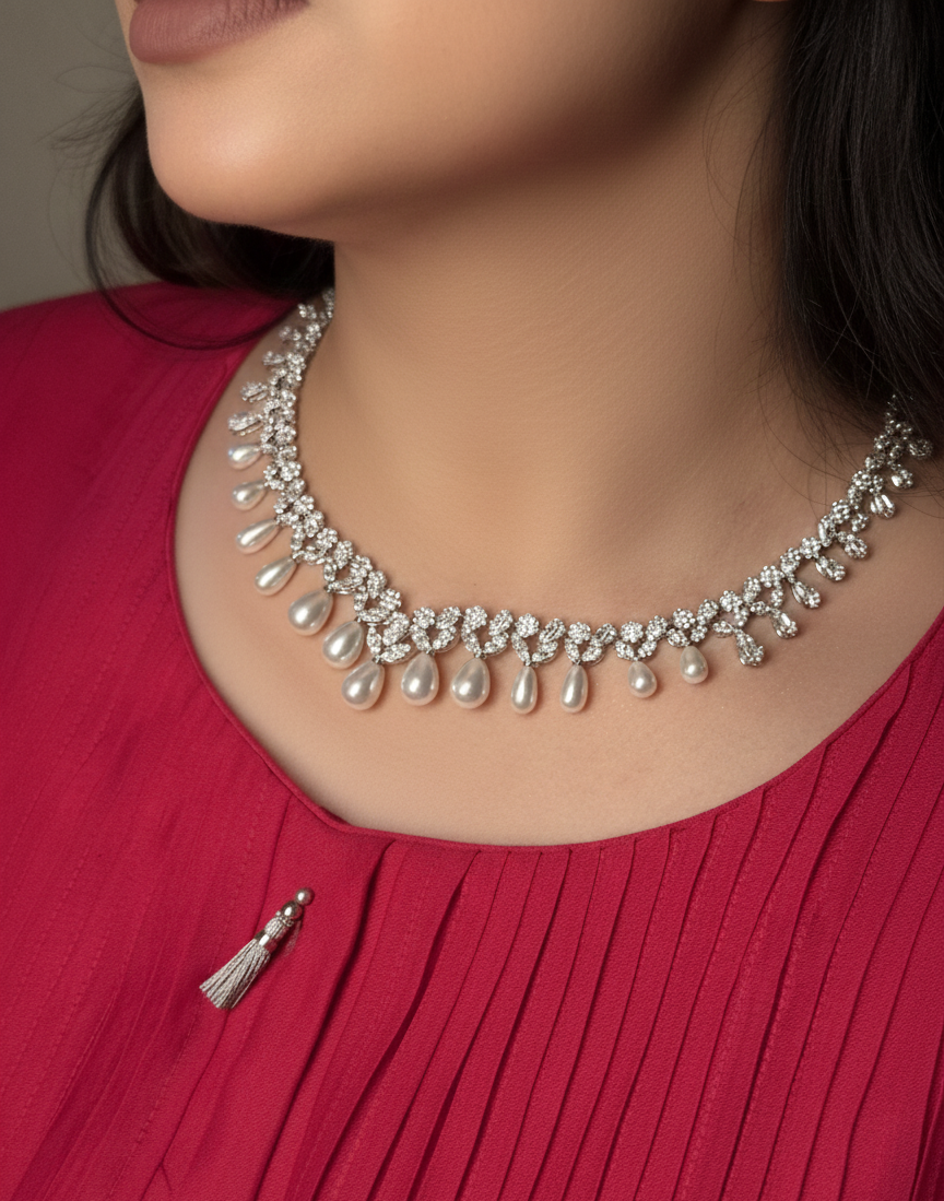 Elise Pearl Necklace Set