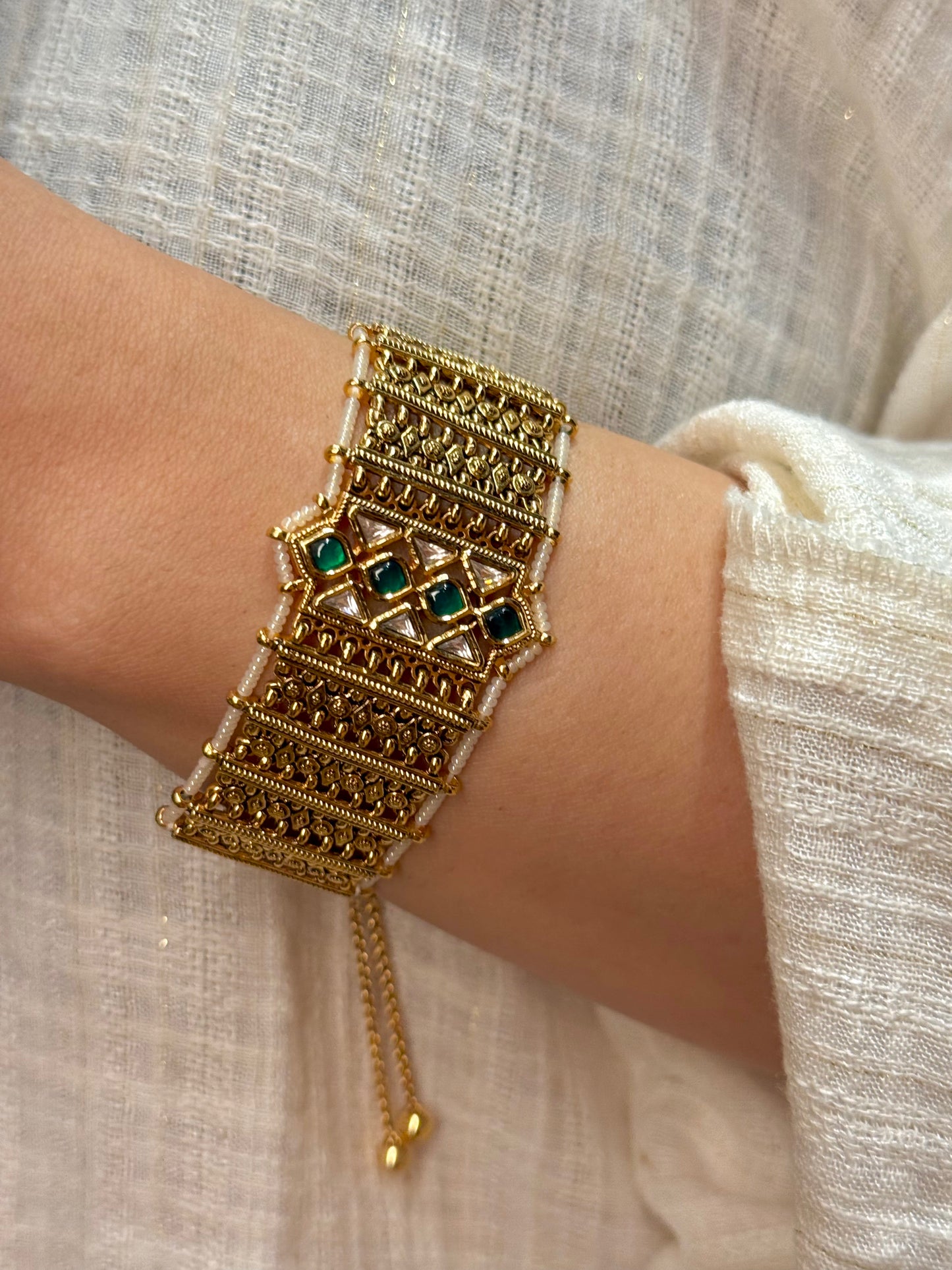 Zaar Mira Bracelet