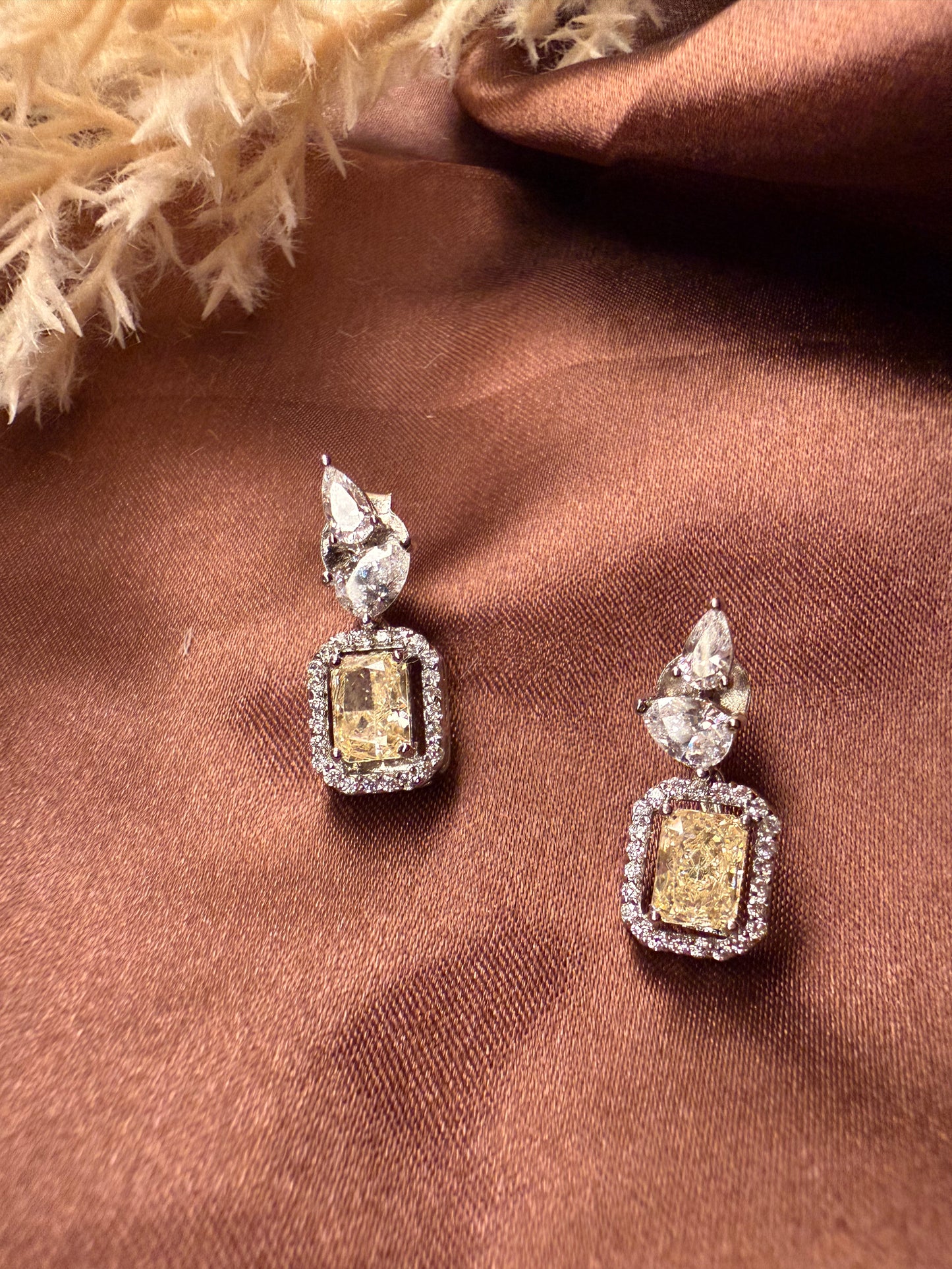 Moonfall Earrings | 925 Silver