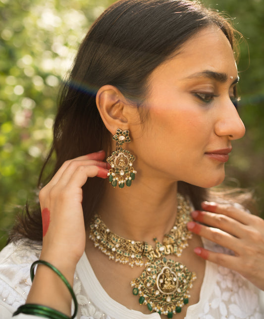 Meher Gul Set